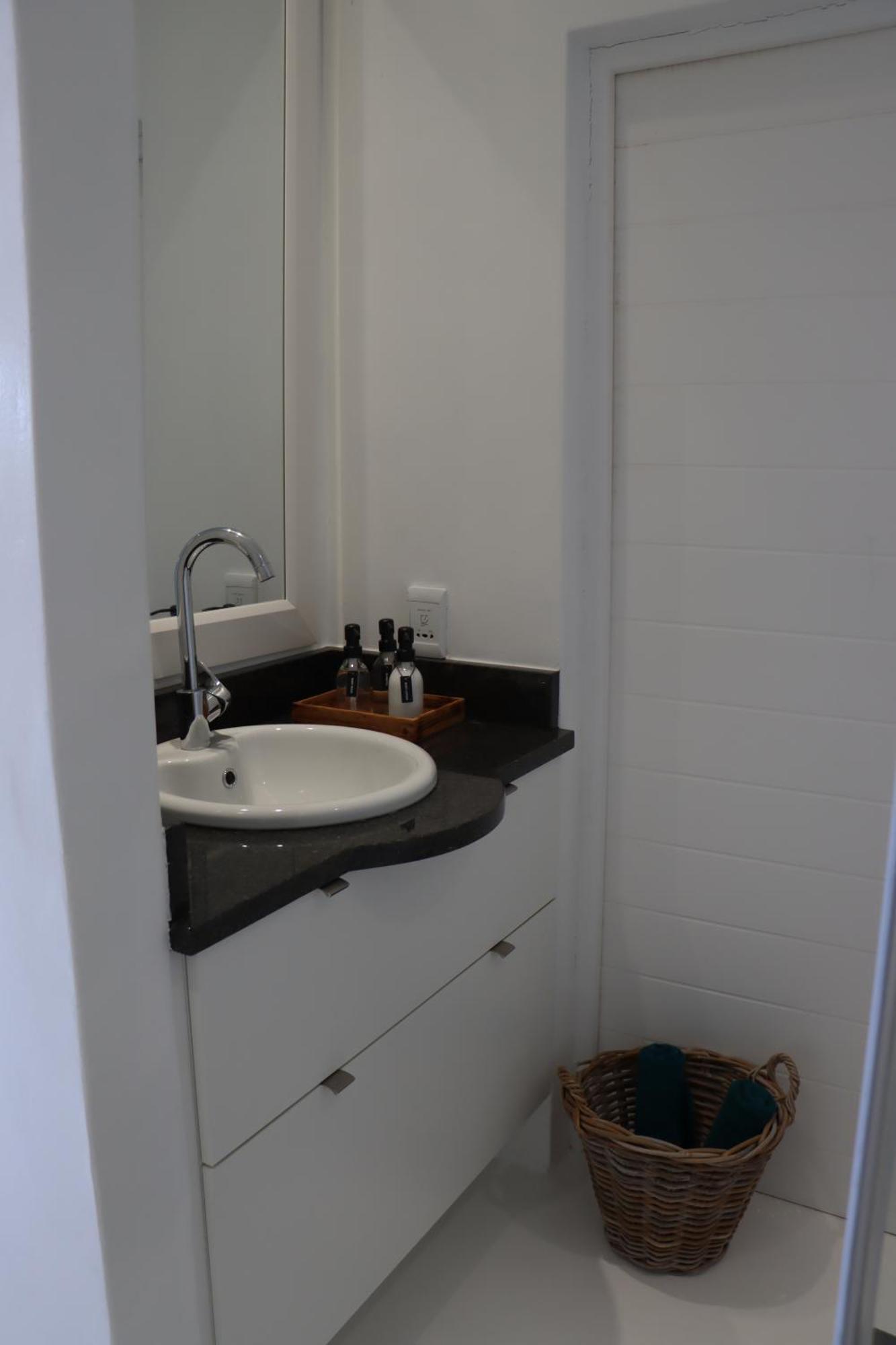 Nivenia Beach House Bettyʼs Bay Exteriör bild