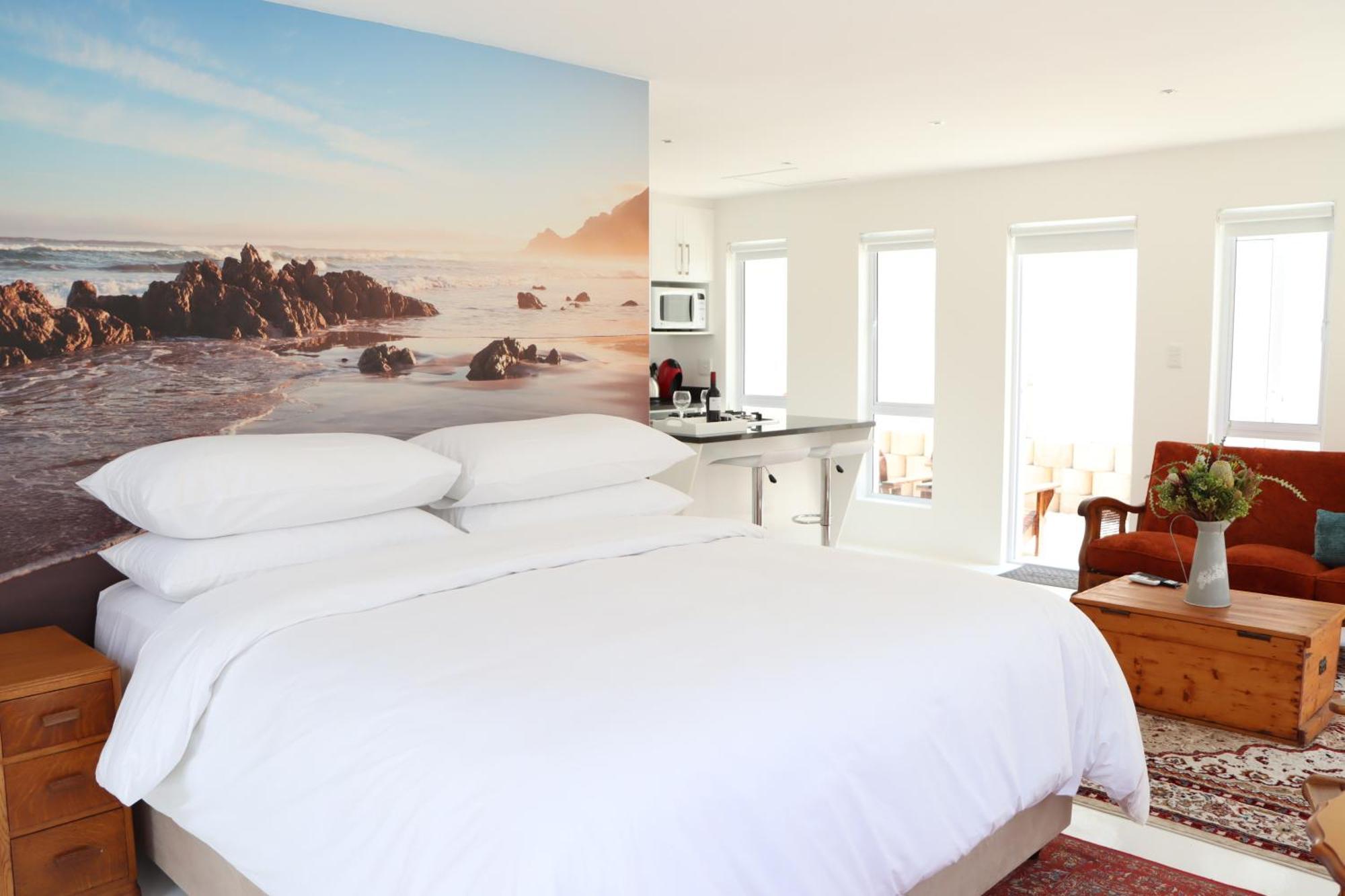 Nivenia Beach House Bettyʼs Bay Exteriör bild