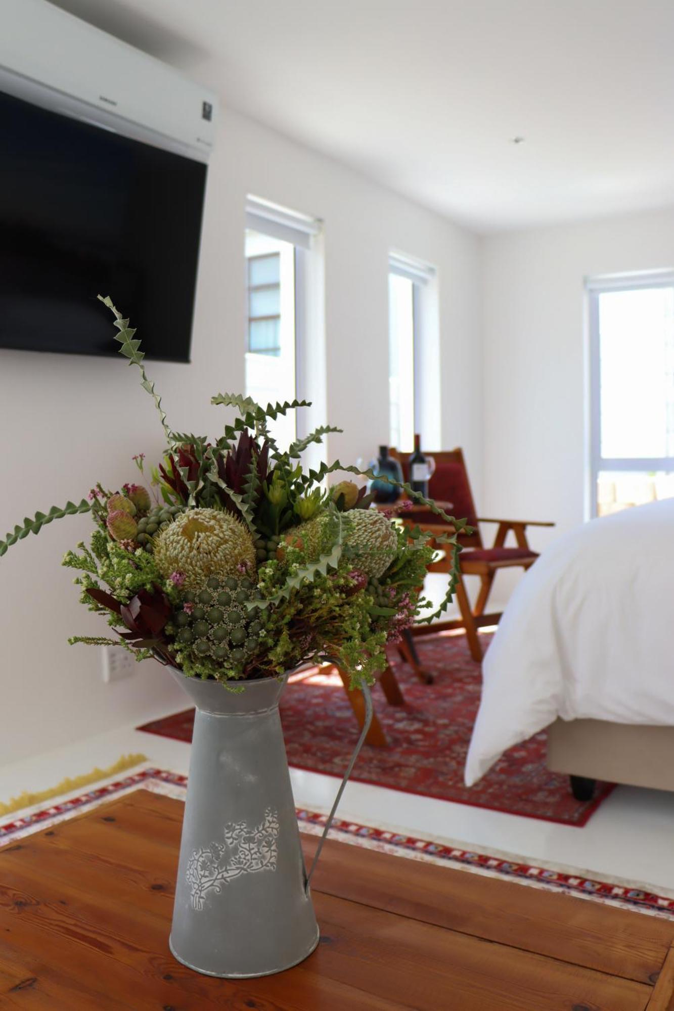 Nivenia Beach House Bettyʼs Bay Exteriör bild