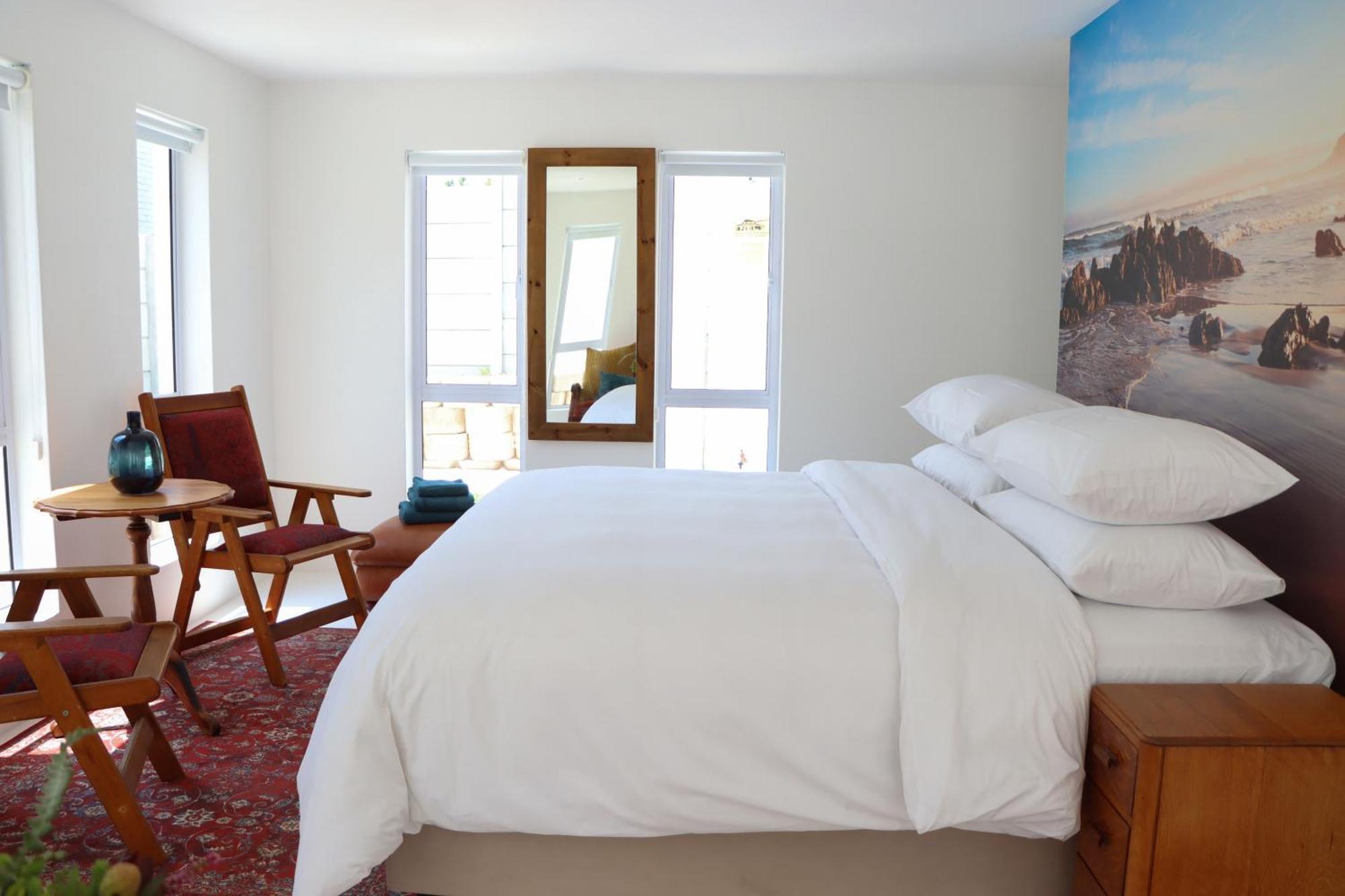 Nivenia Beach House Bettyʼs Bay Exteriör bild